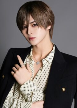 美月