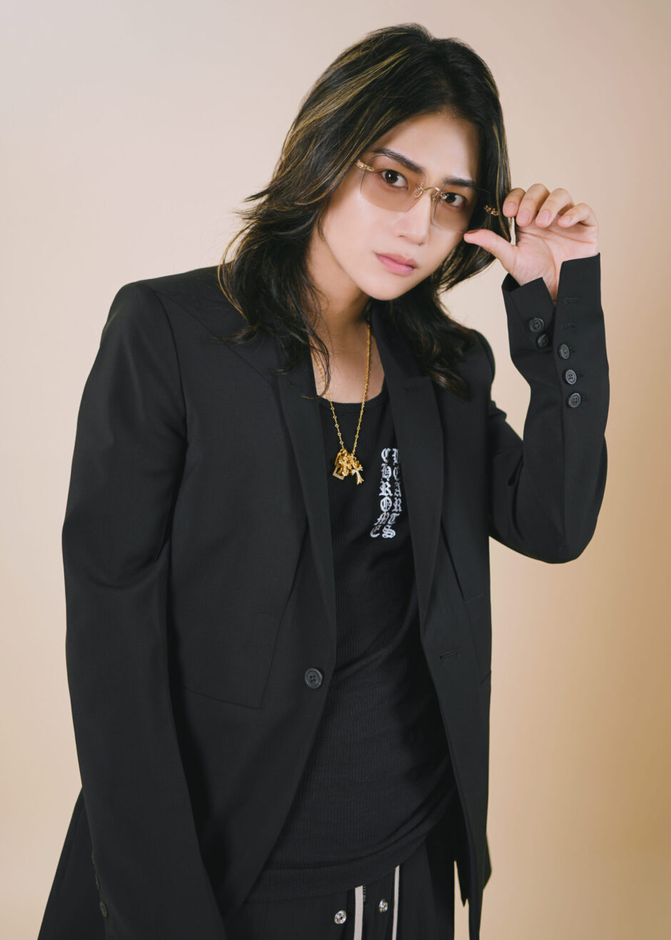 和久井 繭 width=