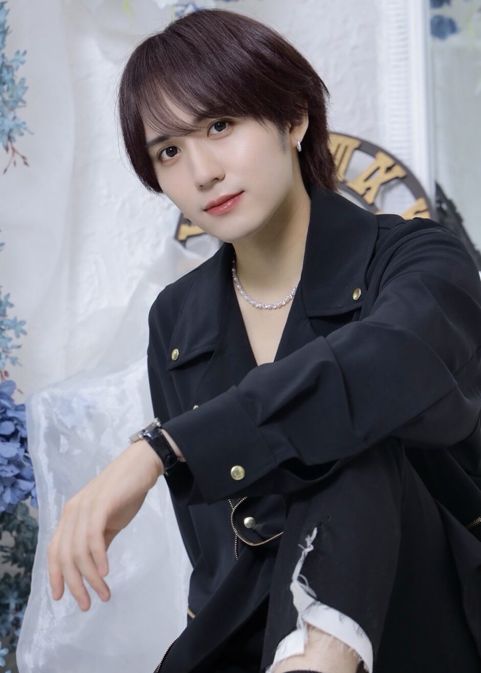 水瀬けんと width=